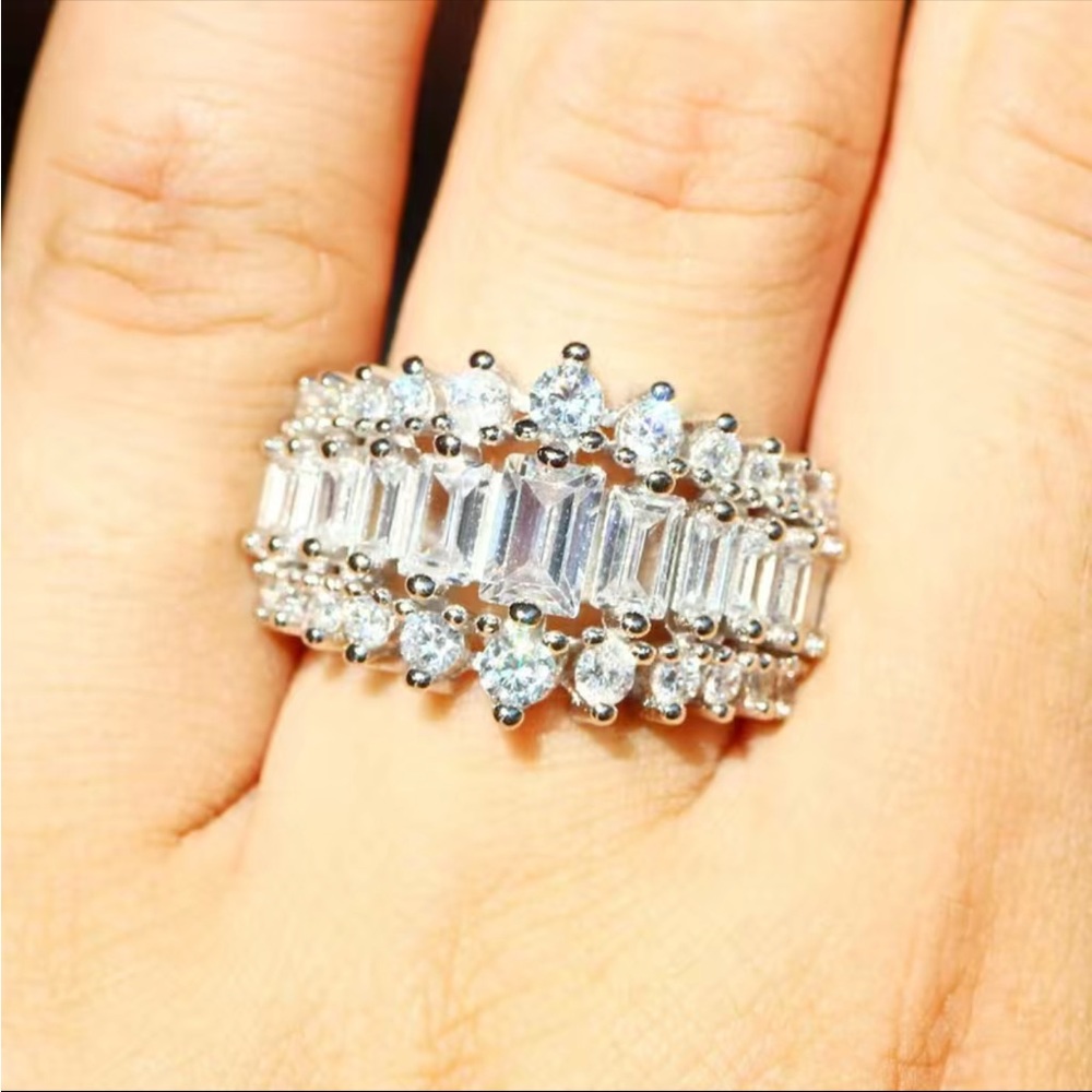 New 925 Silver Gorgeous Chunky Promise Diamond Band Ring - Picture 3 of 6